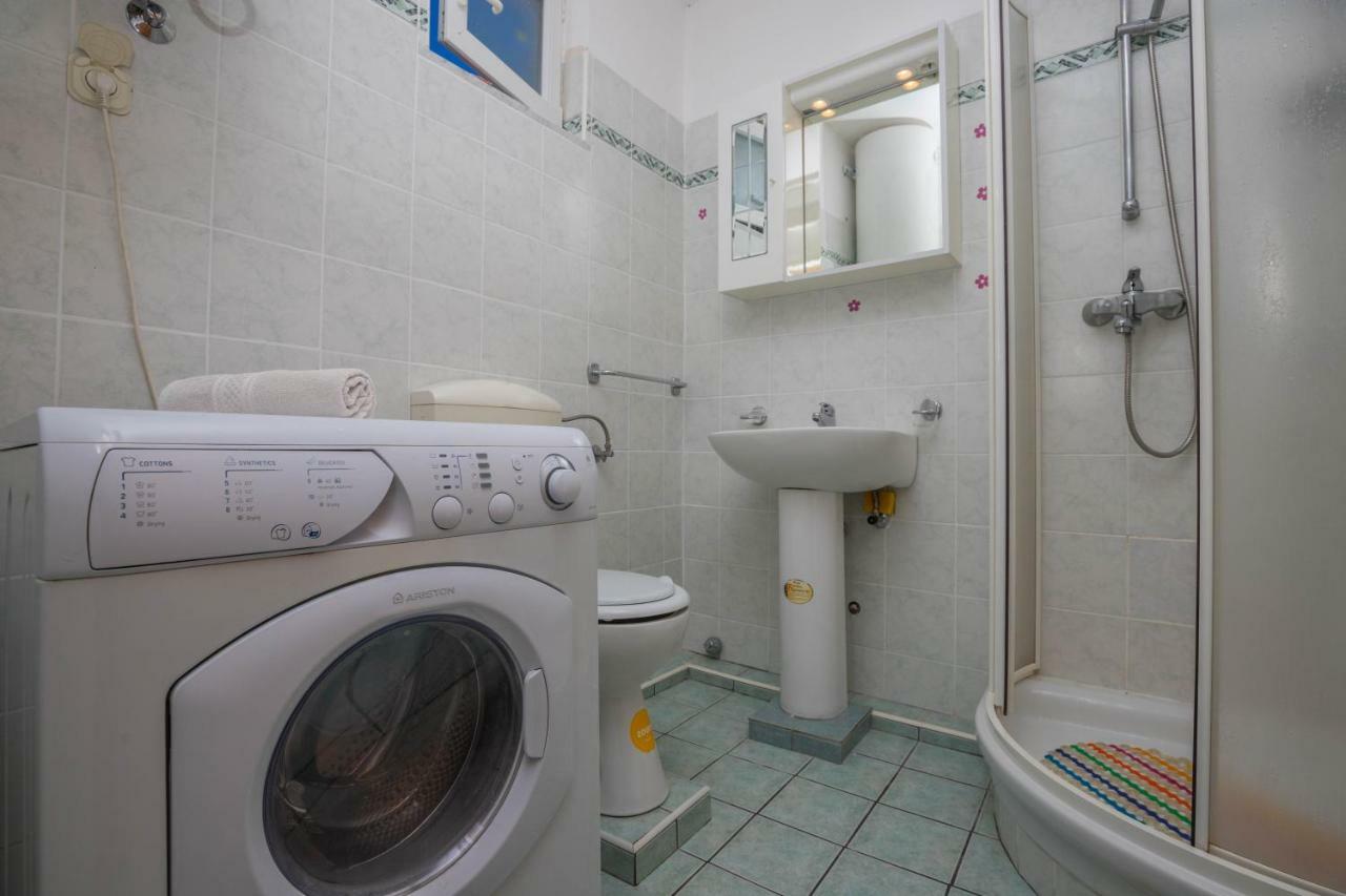 דראמליי Apartman Zlatica מראה חיצוני תמונה