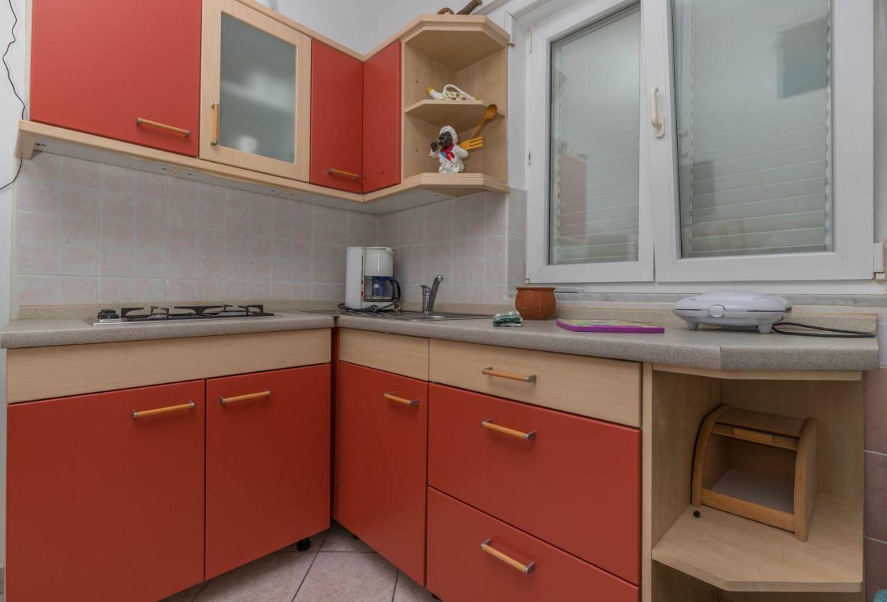 דראמליי Apartman Zlatica מראה חיצוני תמונה