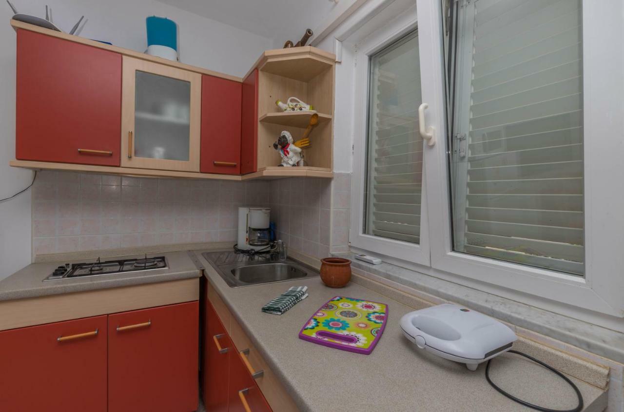 דראמליי Apartman Zlatica מראה חיצוני תמונה